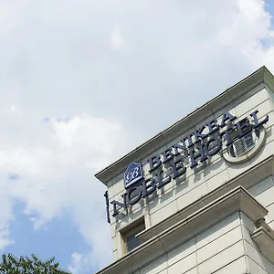 2* ホテル ノーブル