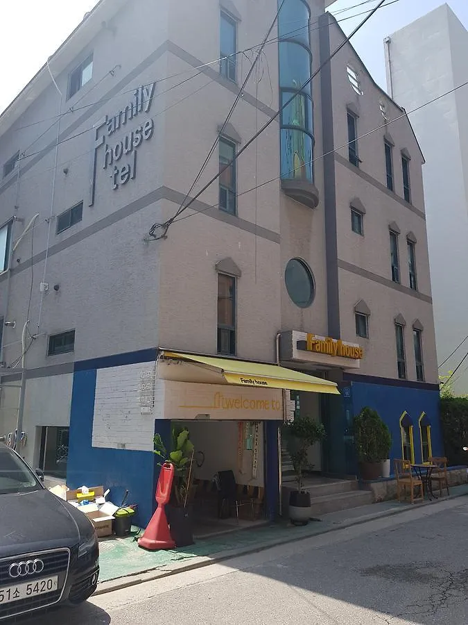 Family House Hongdae Hotel Seul