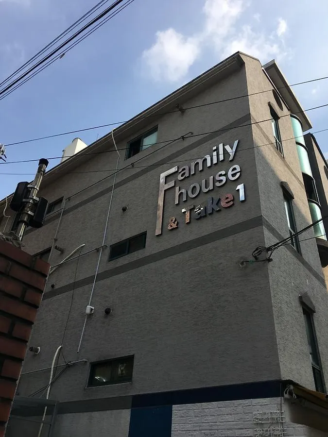 Family House Hongdae Hotel Seul