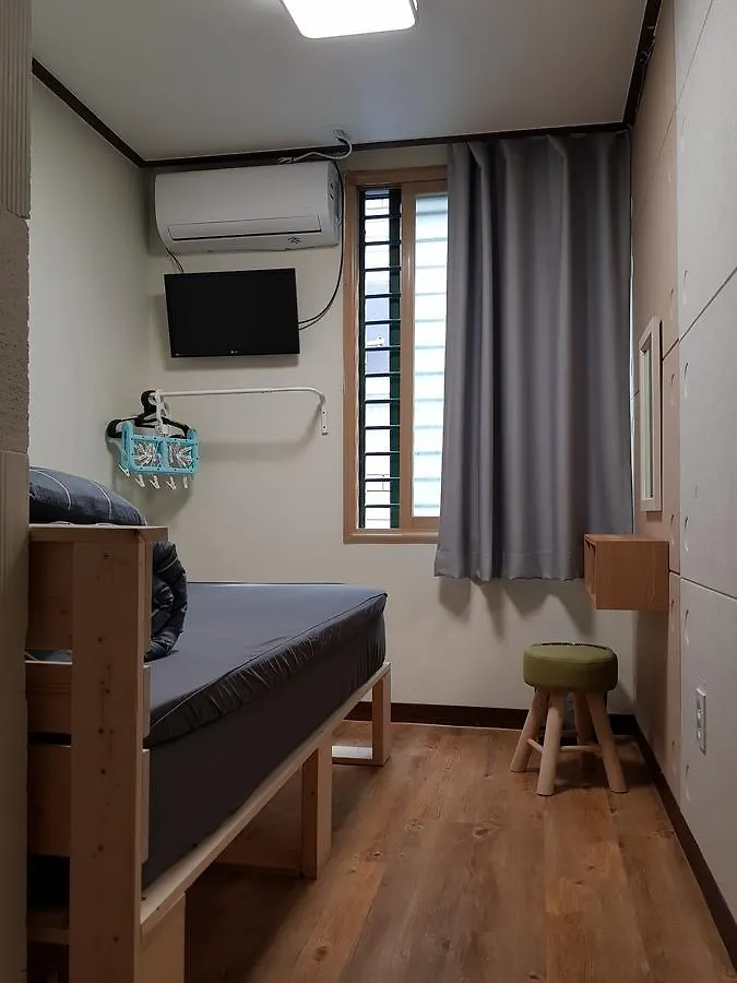 패밀리 하우스 홍대 호텔 서울특별시 대한민국